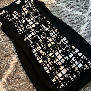 Fitted Black Dress with front and back Pattern